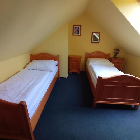 Ranc Kostelany Hotel Kroměříž Buitenkant foto